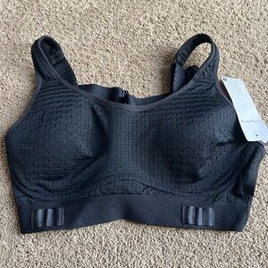 Layer 8 adjustable sports bra